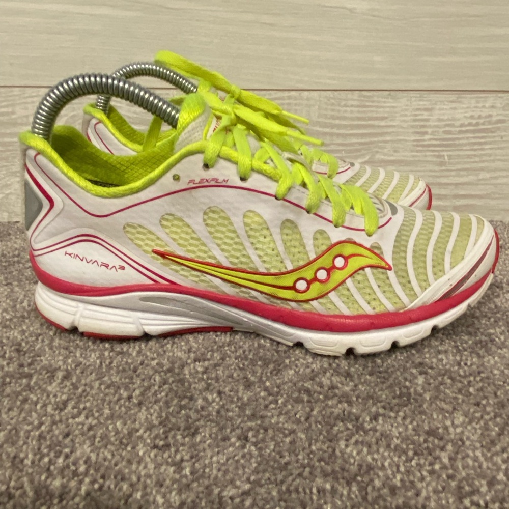 Saucony Kinvara 3 Women’s Athletic Sneakers